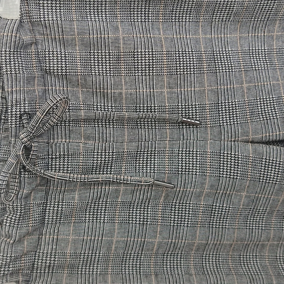 Rachel Zoe Plaid Drawstring Tie Pull-On Gray Plaid Pants With Pockets - Picture 4 of 10
